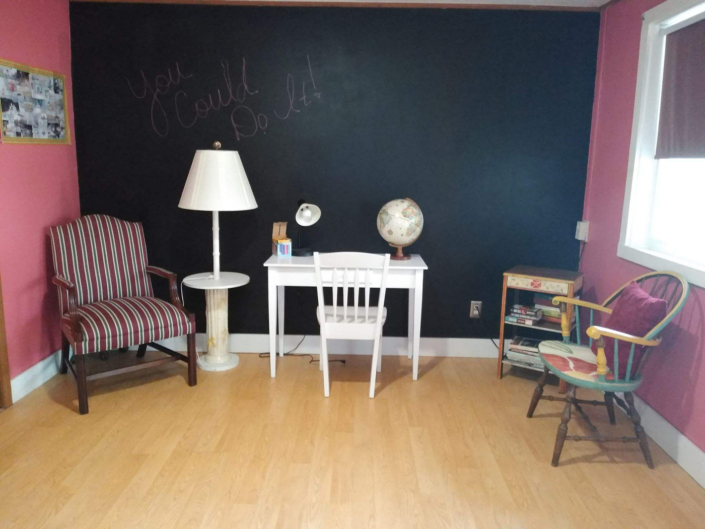 Furniture staging - kids room